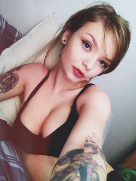 Prelepe-devojke-sa-tetovazama-13