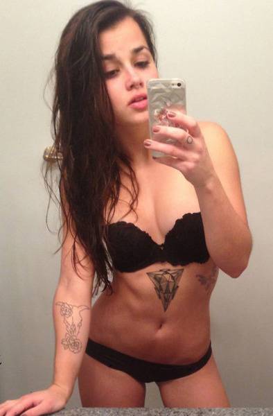 Prelepe-devojke-sa-tetovazama-16