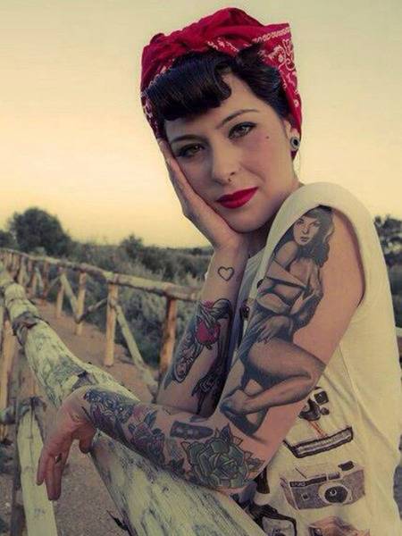 Prelepe-devojke-sa-tetovazama-19