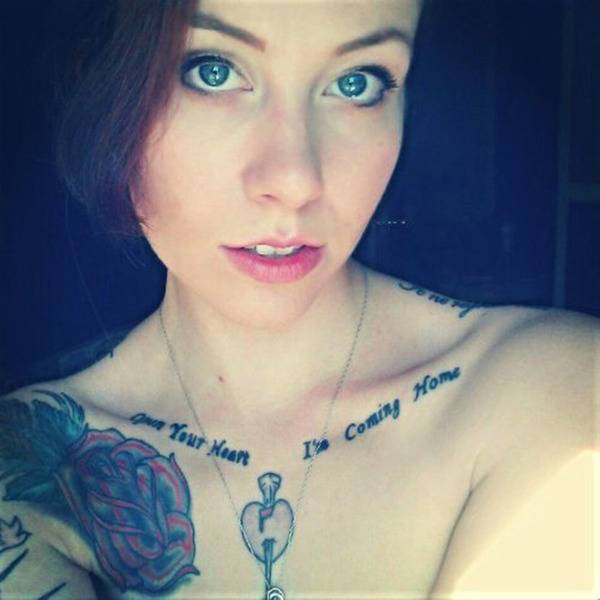 Prelepe-devojke-sa-tetovazama-27