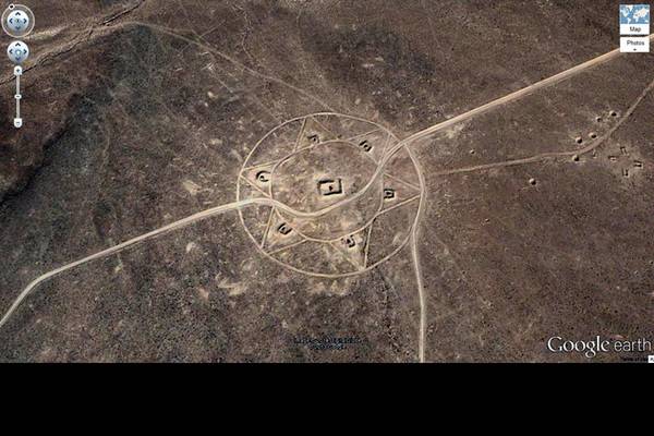 crop-circle-pattern-google-earth