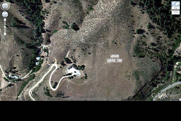 jesus-loves-you-google-earth