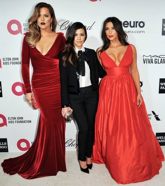 Kloi-Kortni-i-Kim-Kardasijan-1-670x756