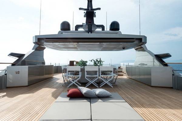 luksuz-jahta-superjahta-cacos-v_01