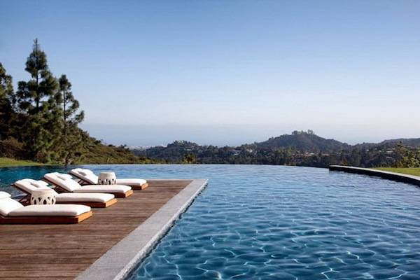 Tom Brady & Gisele Bundchen List L.A. Estate