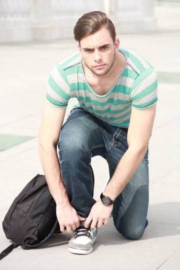 10168530_10202868861816608_1985300470_n-360x540