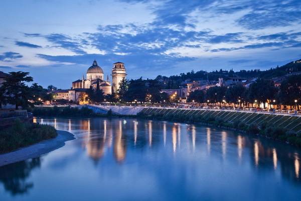 luksuz-destinacija-odmor-putovanje-evropa-italija-verona-grad-ljubavi-romeo-julija_14