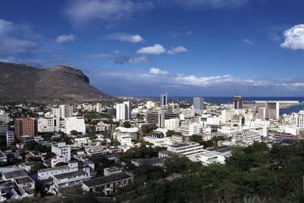 luxury-travel-destination-vacation-port-louis-mauritius_01