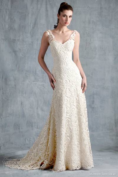 modern-trousseau-spring-2015-brynn-wedding-dress