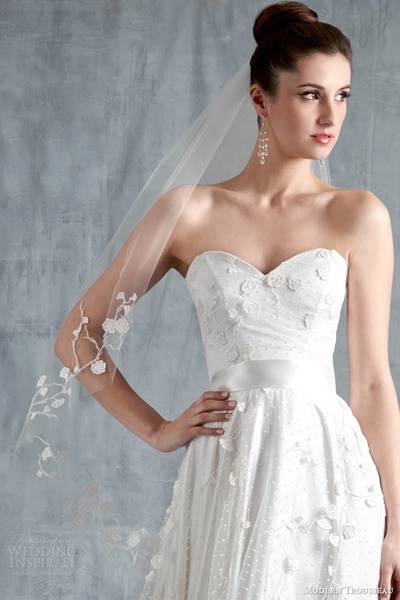 modern-trousseau-wedding-dresses-spring-2015-harmony-veil-strapless-gown-close-up