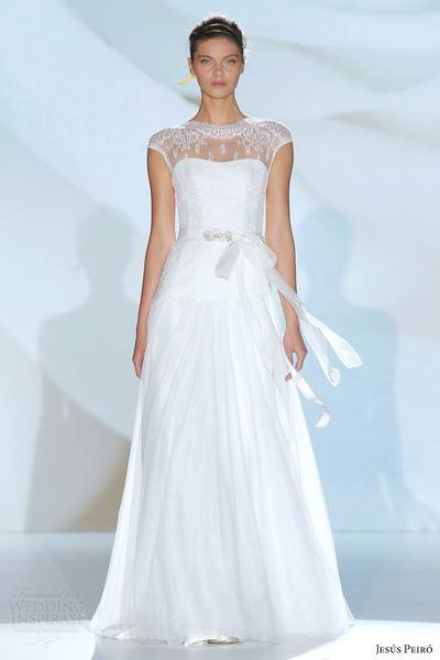 jesus-peiro-2015-wedding-dress-illusion-neckline-cap-sleeves