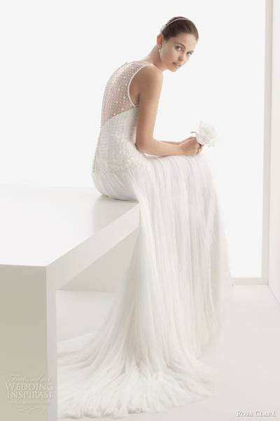 rosa-clara-bridal-2014-comedia-wedding-gown-beaded-bodice-sleeveless