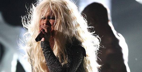 Навистина лошо! Кристина исфалшира на концертот во чест на Мајкл Џексон!