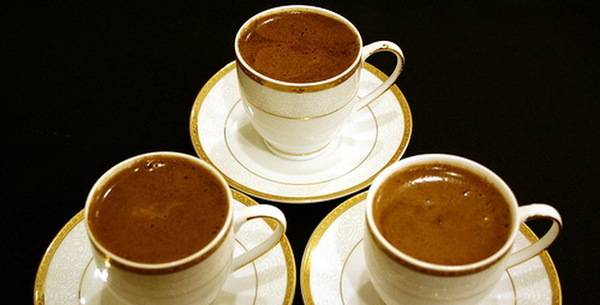 Антицелулитна процедура со талог од кафе – евтино и ефикасно!