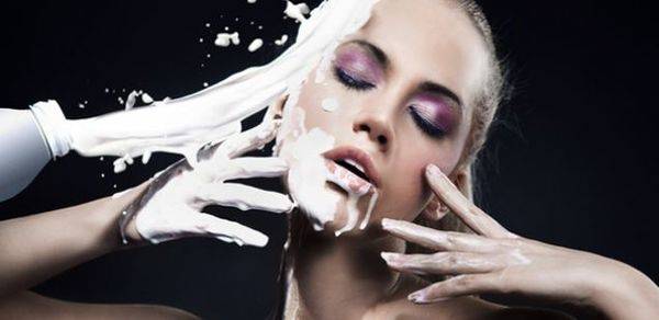 Млеко и масло за отстранување на шминката