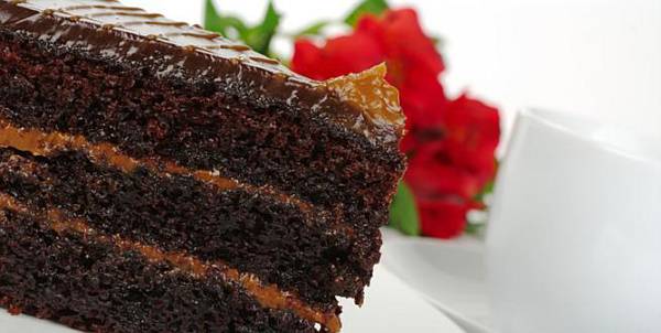 Чоколадна торта – искушение кое може лесно да се направи