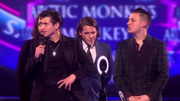 Daft Punk еден од победниците на Brit Awards!