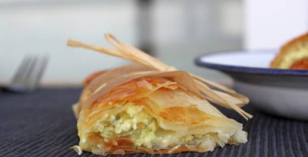 Брза пита со тиквици и сирење