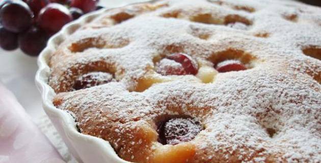 Италијански колач со грозје