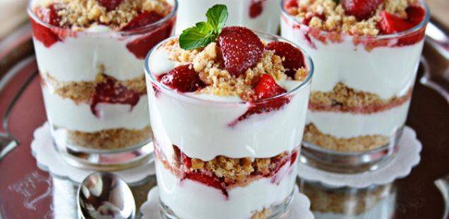 Сутлиjаш со јагоди