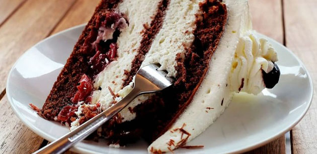 Посна бела торта