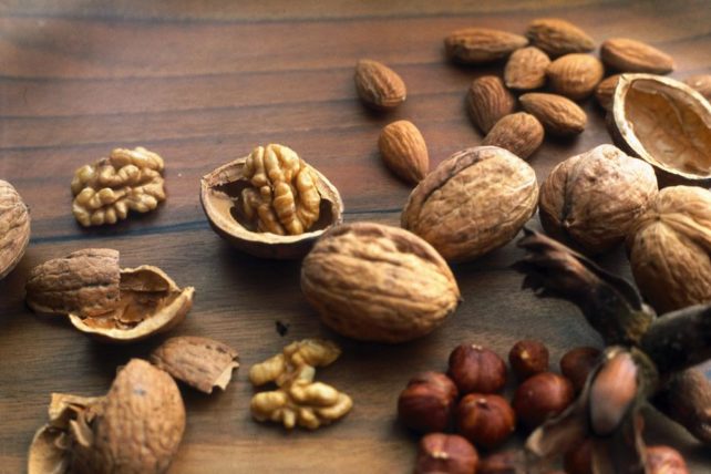Оревите можат да спречат инфаркт, но само ако ги јадете на овој начин!