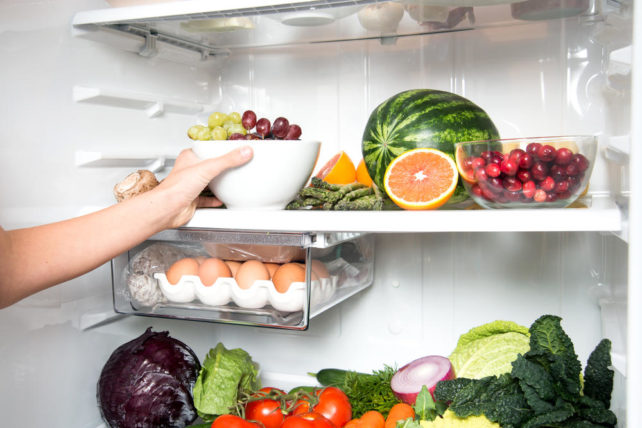 ВО ОВОЈ ПЕРИОД ОД ДЕНОТ МОЖЕТЕ ДА ЈАДЕТЕ СЀ, А НЕМА ДА СЕ ЗДЕБЕЛИТЕ!