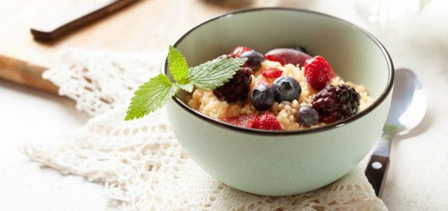 Кус-кус десерт со вишни