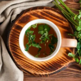 Врвен ЧАЈ за слабеење – пијте го само 5 дена, а билката може лесно да ја најдете: Ефектите се долготрајни